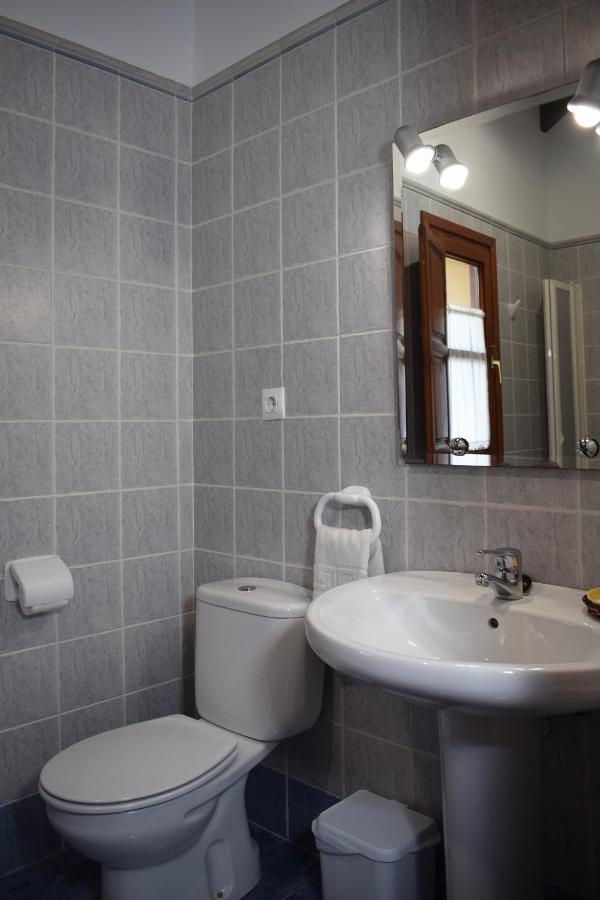 Apartamentos Rurales La Taberna Matienzo Kültér fotó