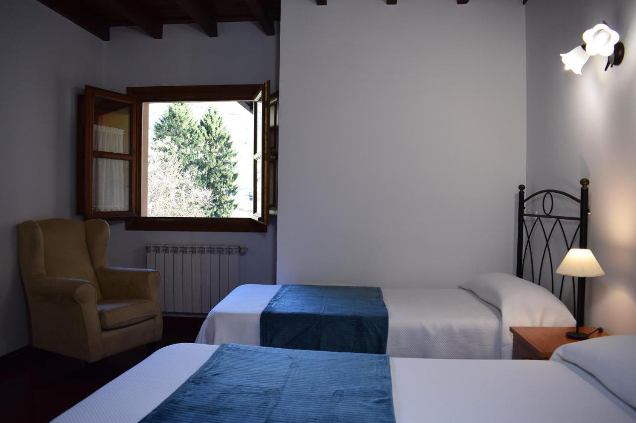 Apartamentos Rurales La Taberna Matienzo Kültér fotó